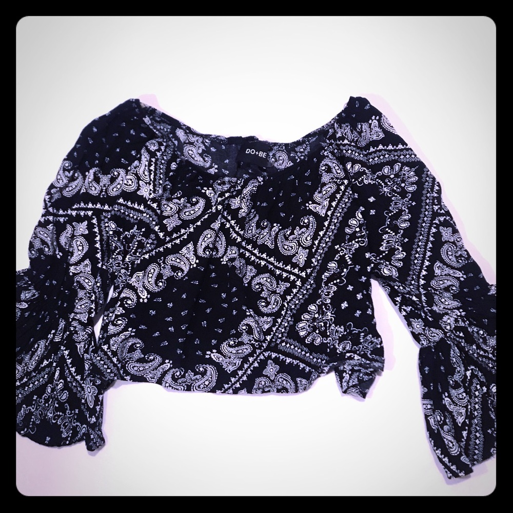 Off the shoulder flowy bohemian style top.